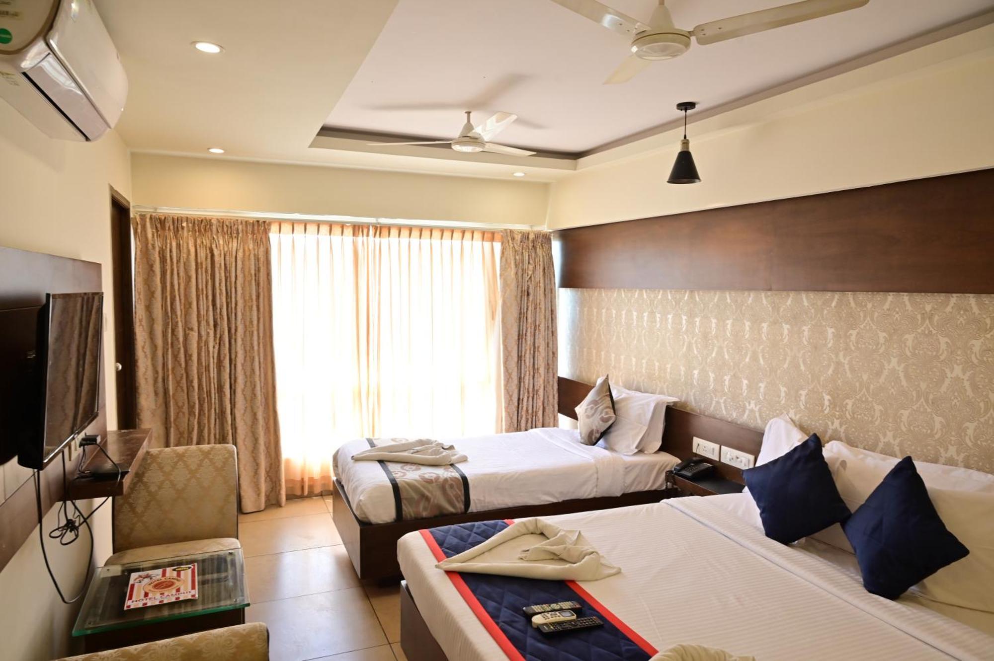 Canyon Sun Chennai Eksteriør billede