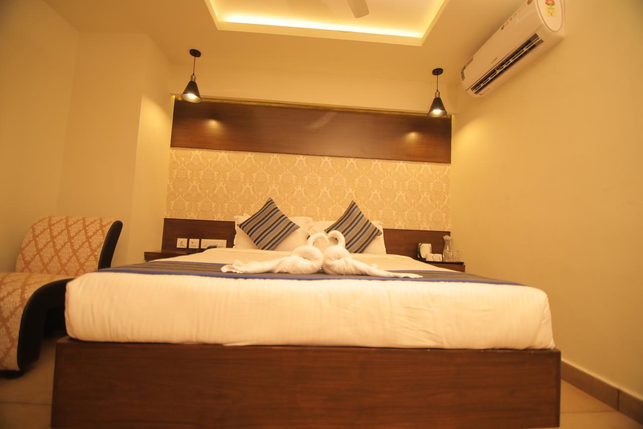 Canyon Sun Chennai Eksteriør billede